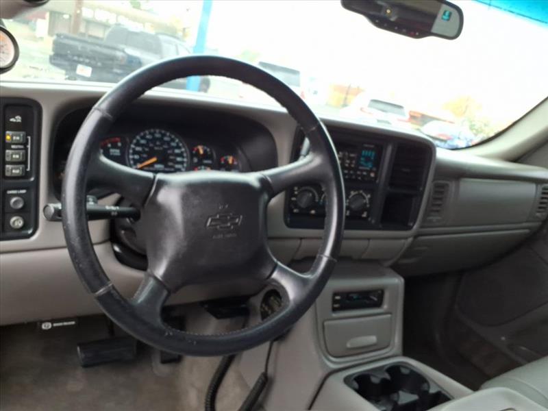 2002 Chevrolet Silverado 2500HD photo 4