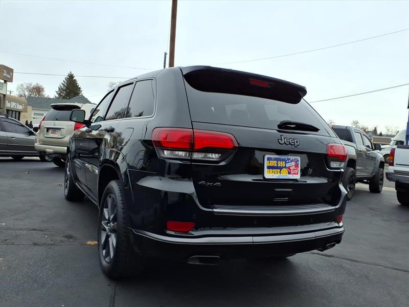 2018 Jeep Grand Cherokee Overland photo 4
