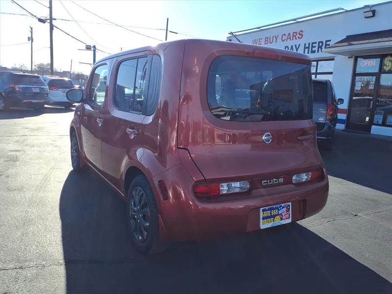 2009 Nissan Cube S photo 4