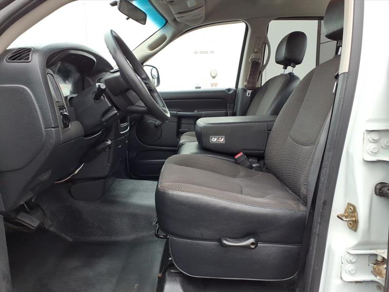 Dodge Ram 3500 ST Quad Cab Long Bed 2WD 2005