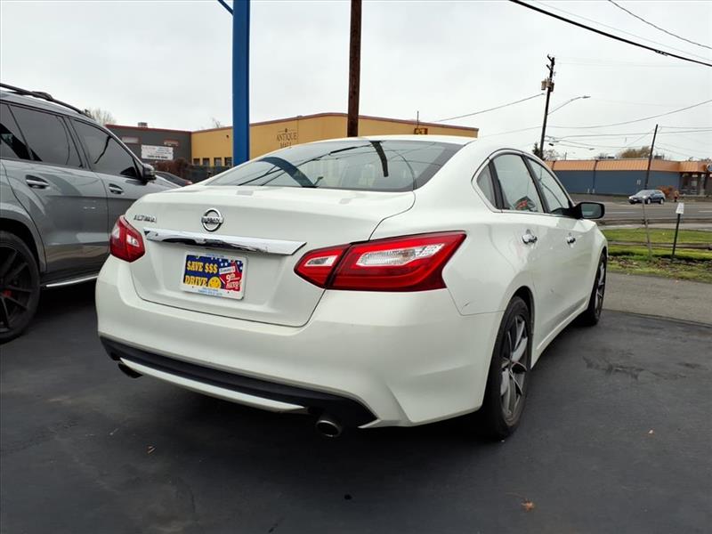 Nissan Altima 2.5 2016