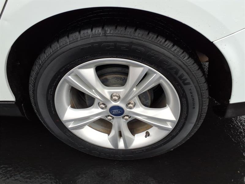 Ford Focus SE Sedan 2014