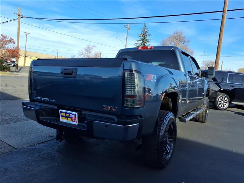 GMC Sierra 2500HD SLT Crew Cab 4WD 2012