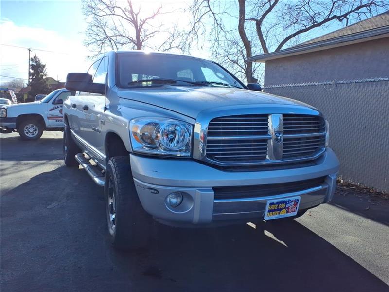 Dodge Ram 1500 SLT Mega Cab 4WD 2006