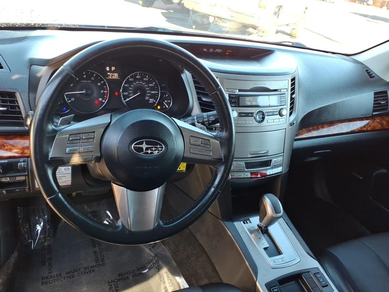 Subaru Outback 3.6R Limited 2011