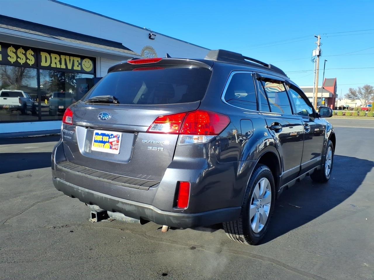 Subaru Outback 3.6R Limited 2011