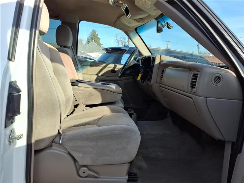 Chevrolet Silverado 2500HD Ext. Cab Long Bed 4WD 2004