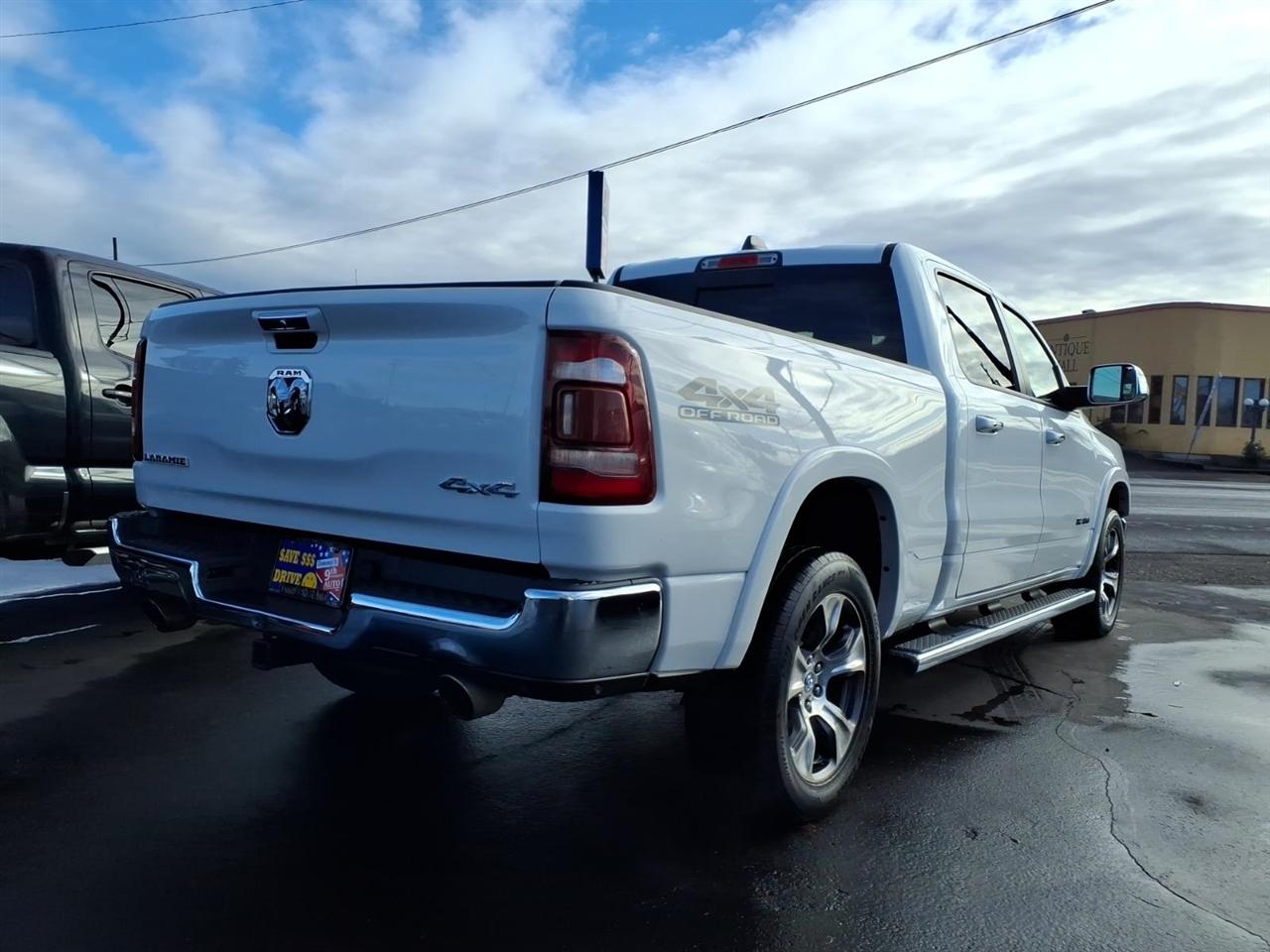 RAM 1500 Laramie Crew Cab LWB 4WD 2019