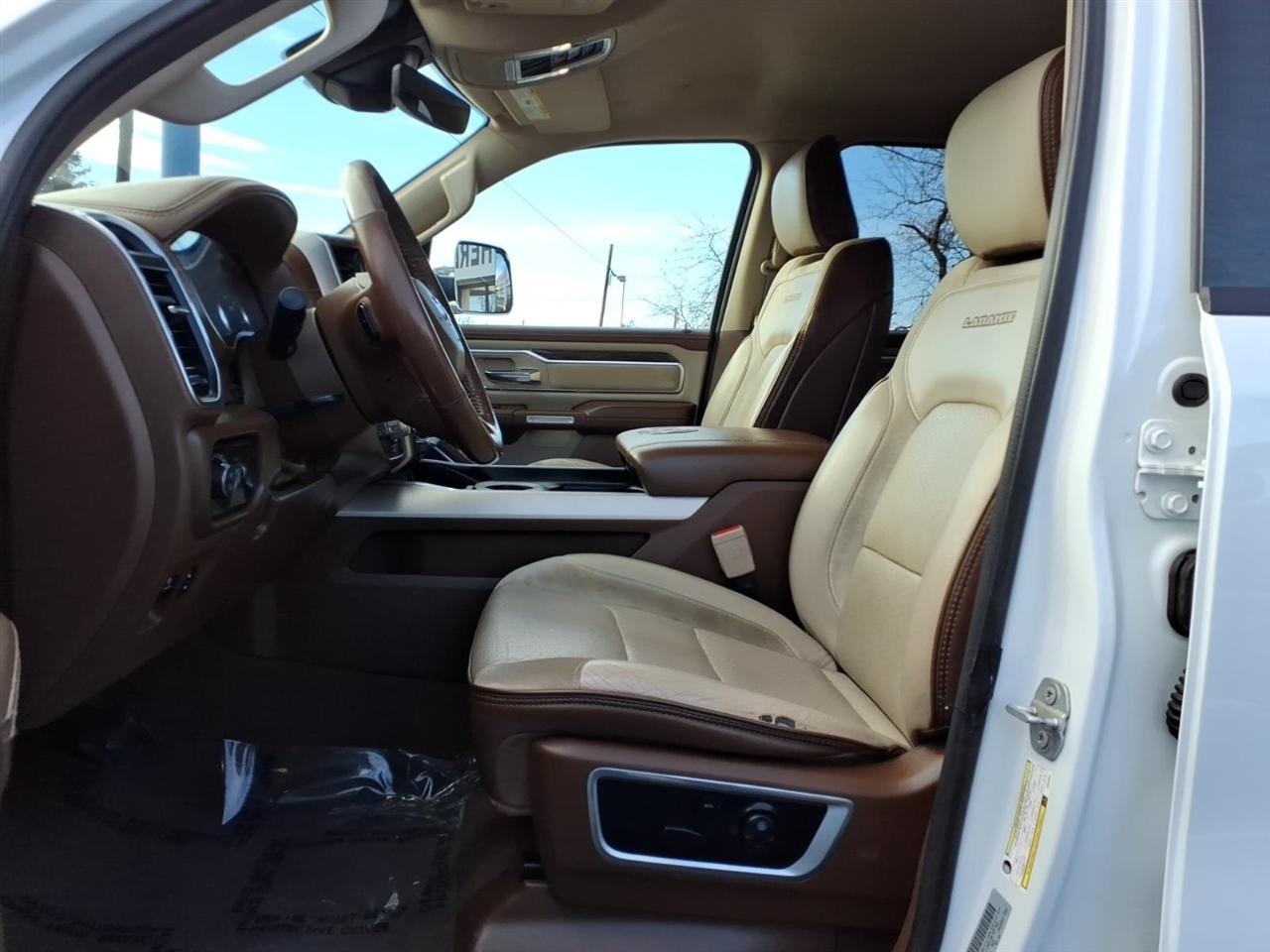 RAM 1500 Laramie Crew Cab LWB 4WD 2019