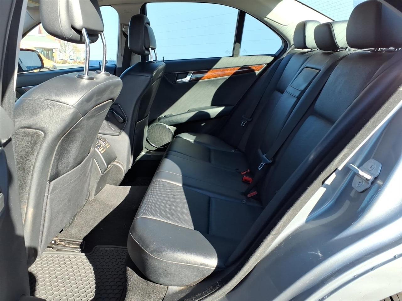 Mercedes-Benz C-Class C300 4MATIC Sport Sedan 2009