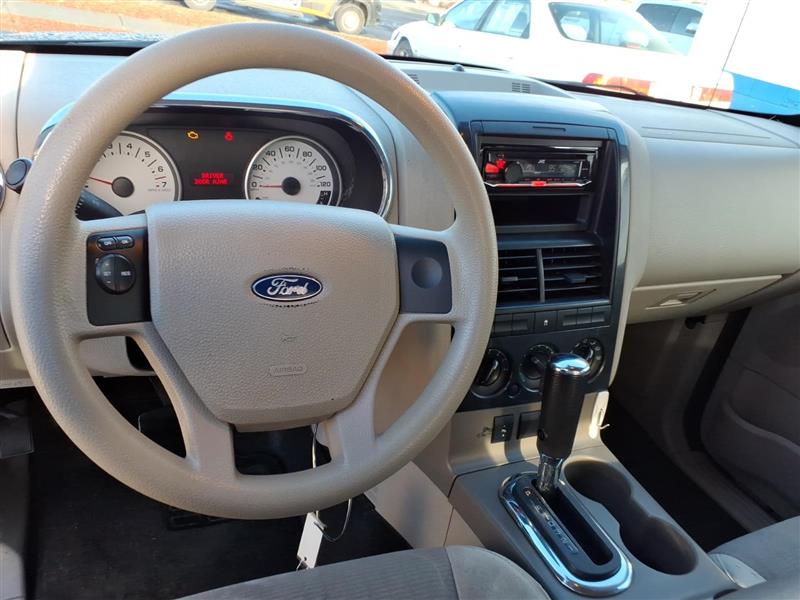 Ford Explorer Sport Trac XLT 4.0L 2WD 2007