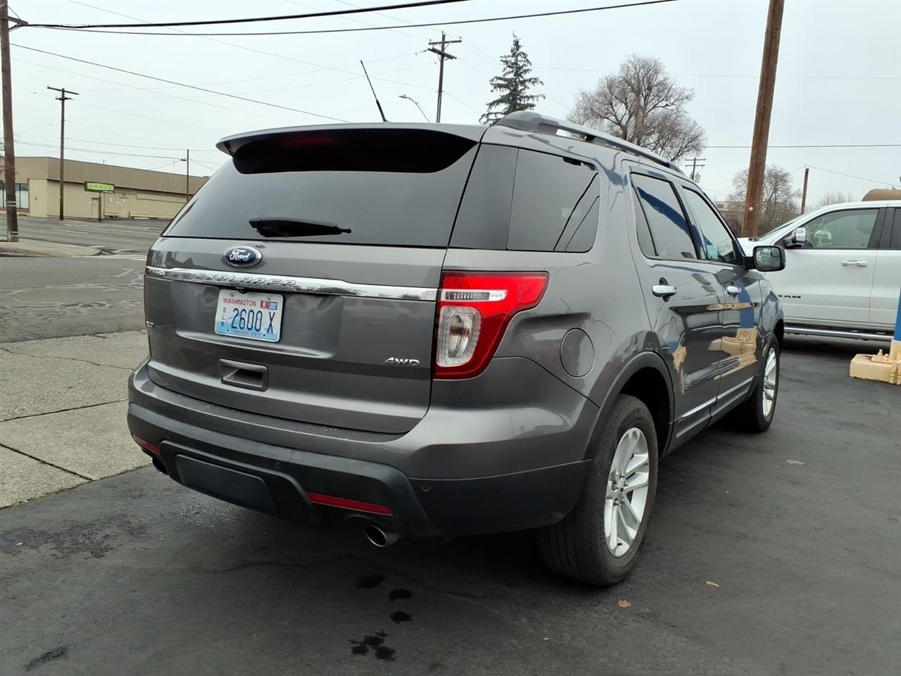 Ford Explorer XLT 4WD 2014