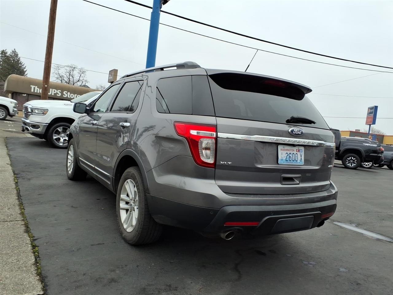 Ford Explorer XLT 4WD 2014