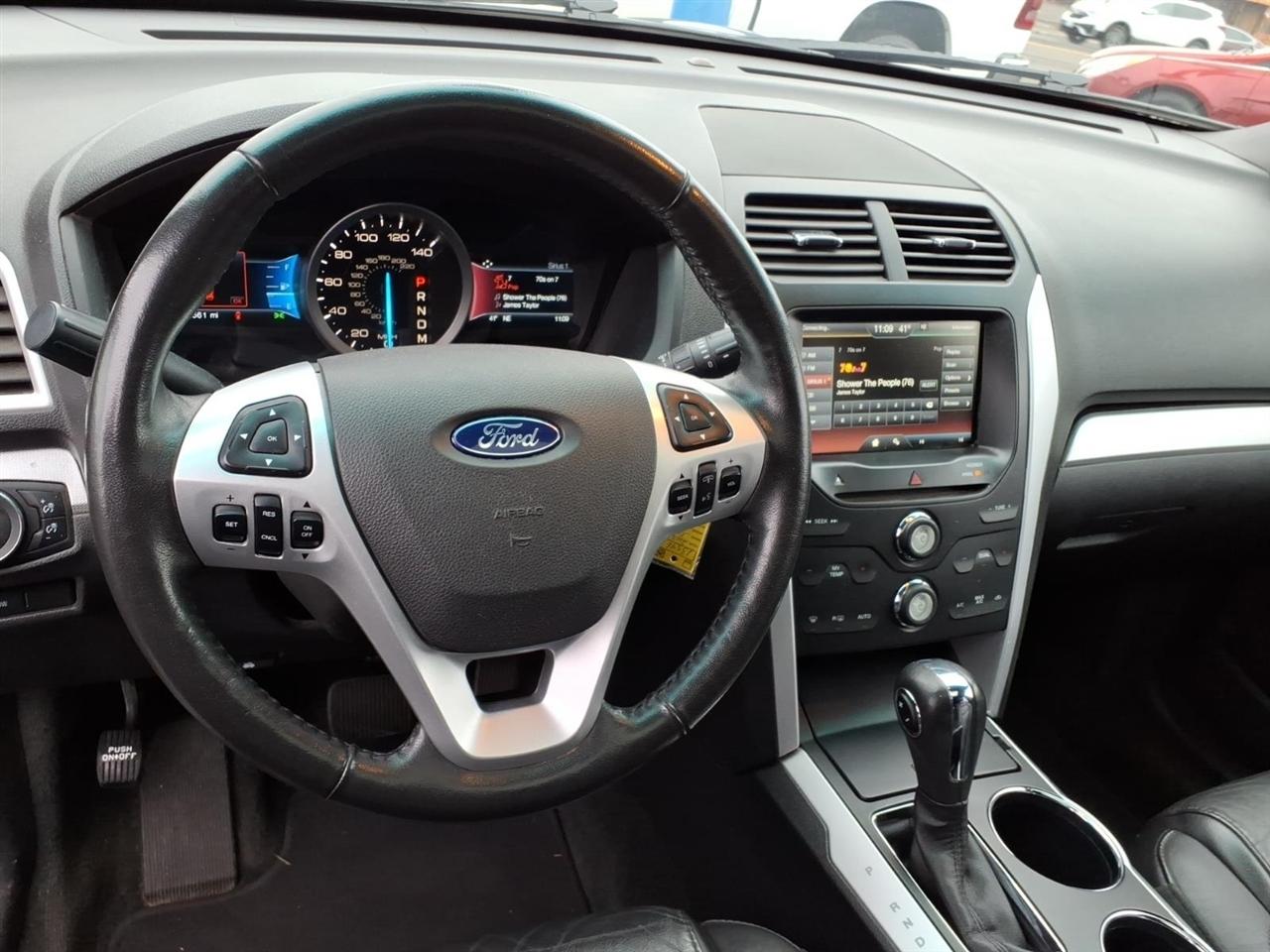 Ford Explorer XLT 4WD 2014