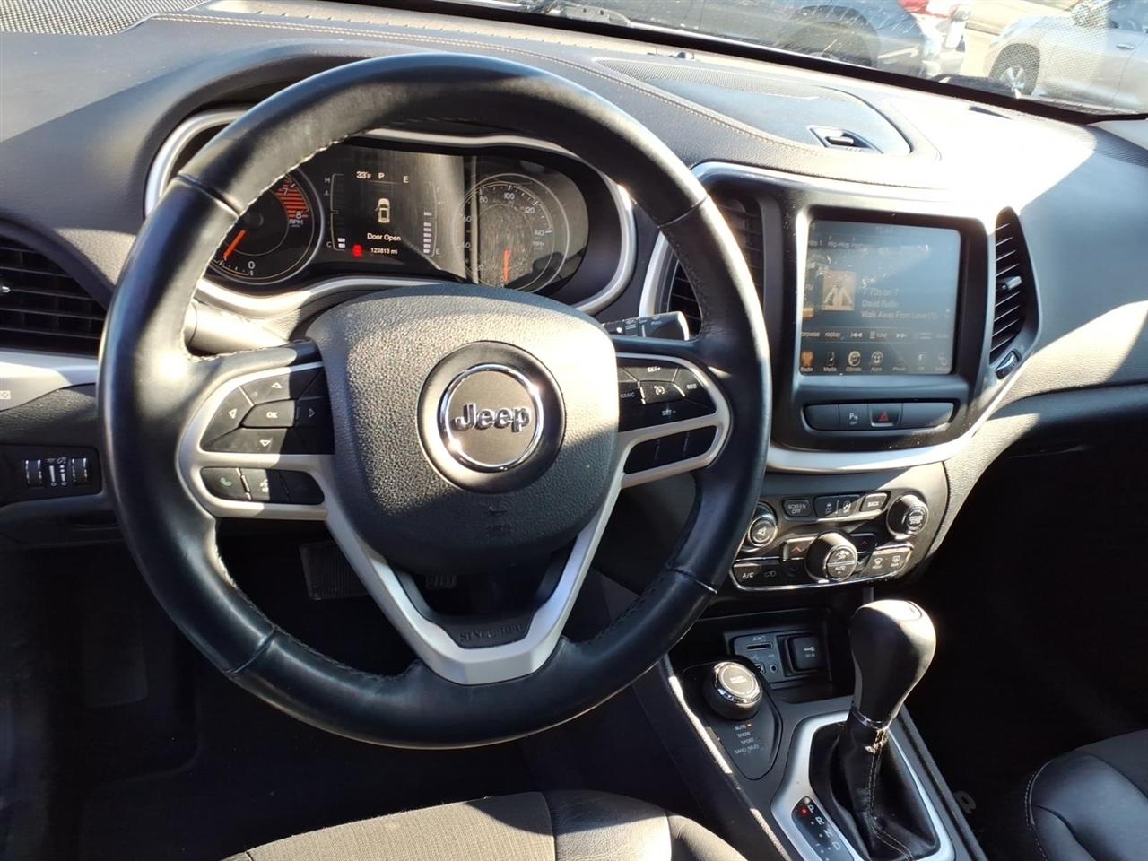 Jeep Cherokee Latitude Plus 4WD 2018