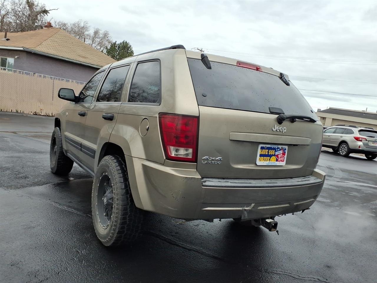 Jeep Grand Cherokee Laredo 4WD 2006