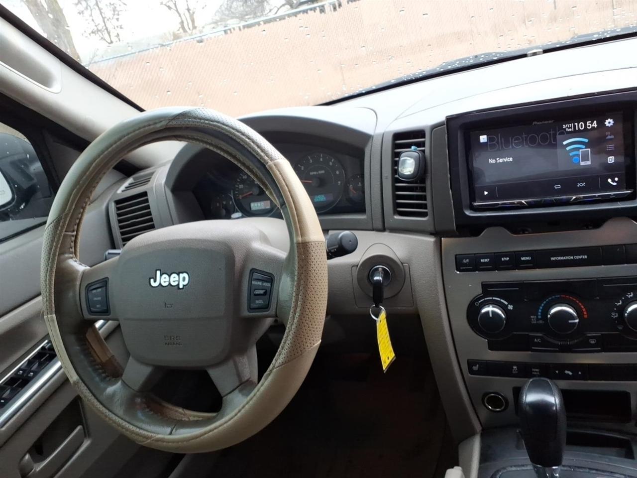 Jeep Grand Cherokee Laredo 4WD 2006