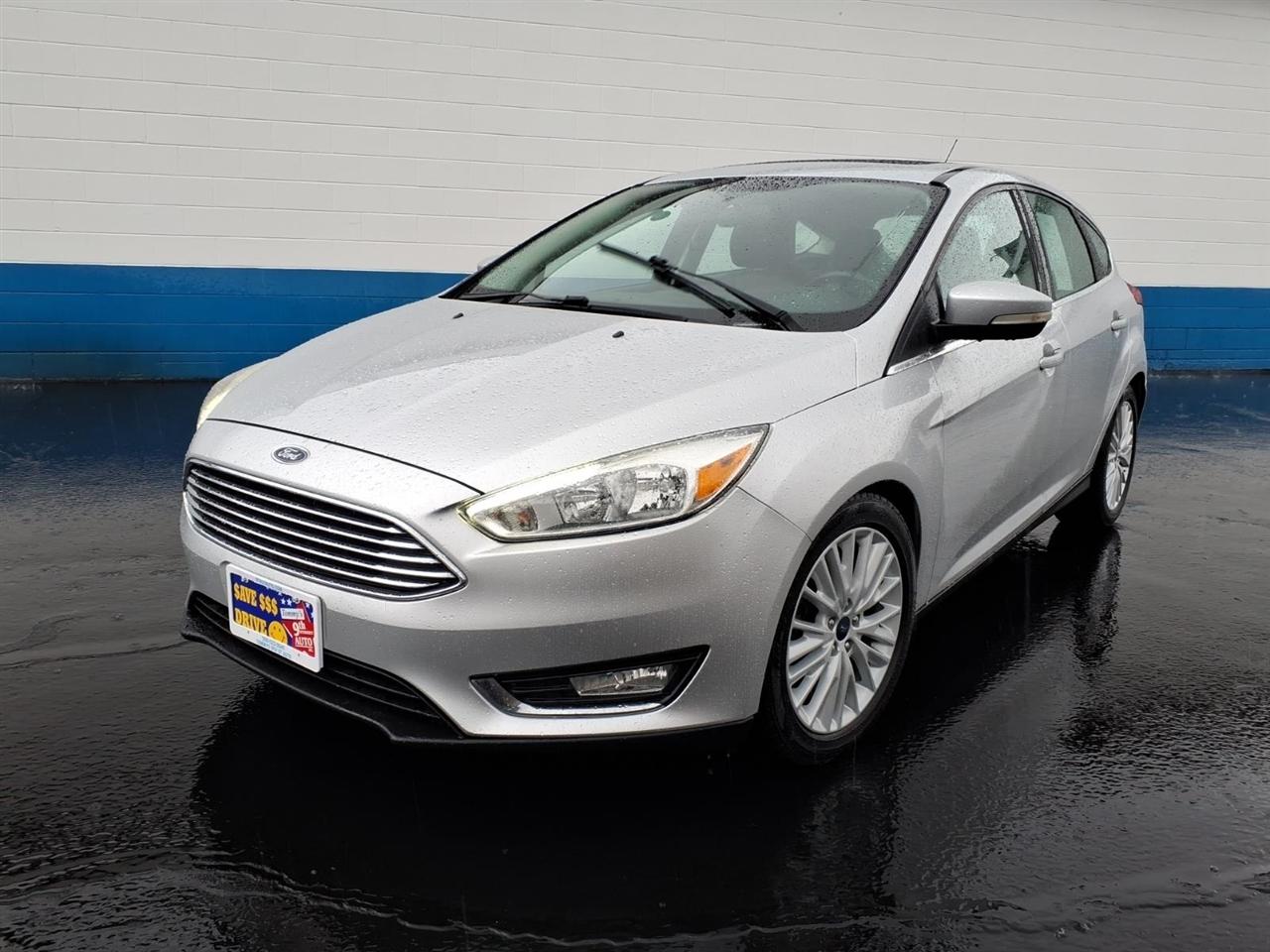 2017 Ford Focus Titanium Hatchback