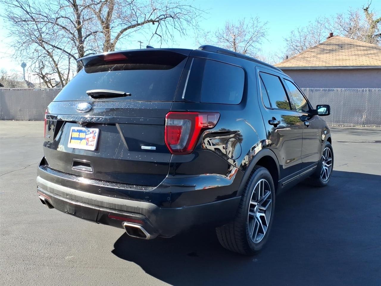 Ford Explorer Sport 4WD 2017