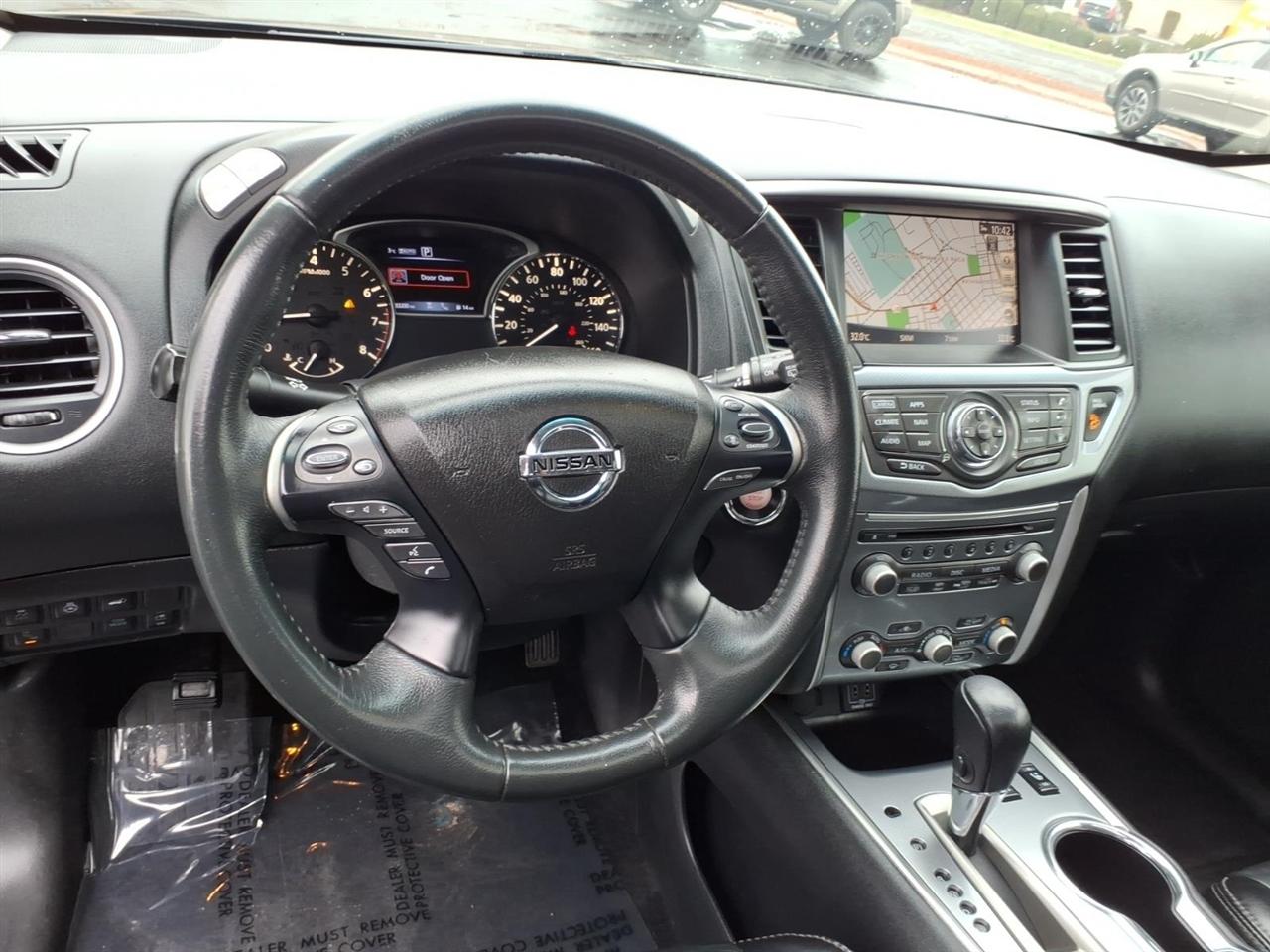 Nissan Pathfinder SL 4WD 2018