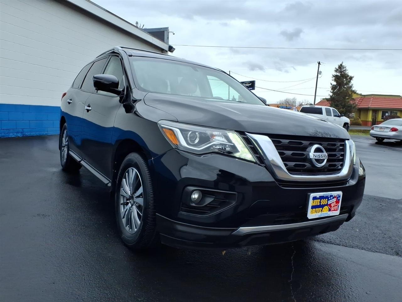 Nissan Pathfinder SL 4WD 2018