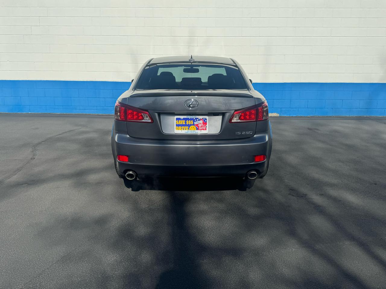 Lexus IS 250 RWD 2012