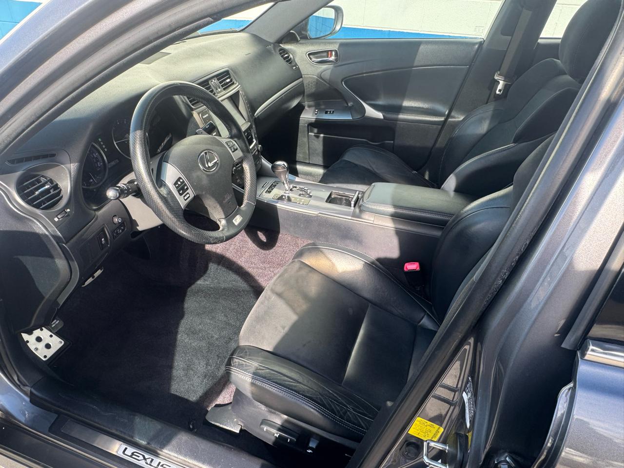 Lexus IS 250 RWD 2012