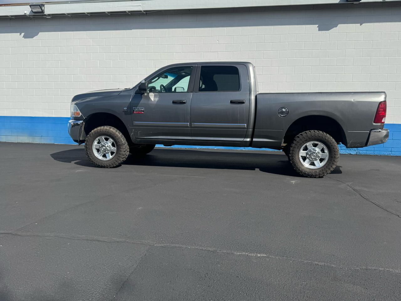 Dodge 2500 ST Crew Cab LWB 4WD 2010