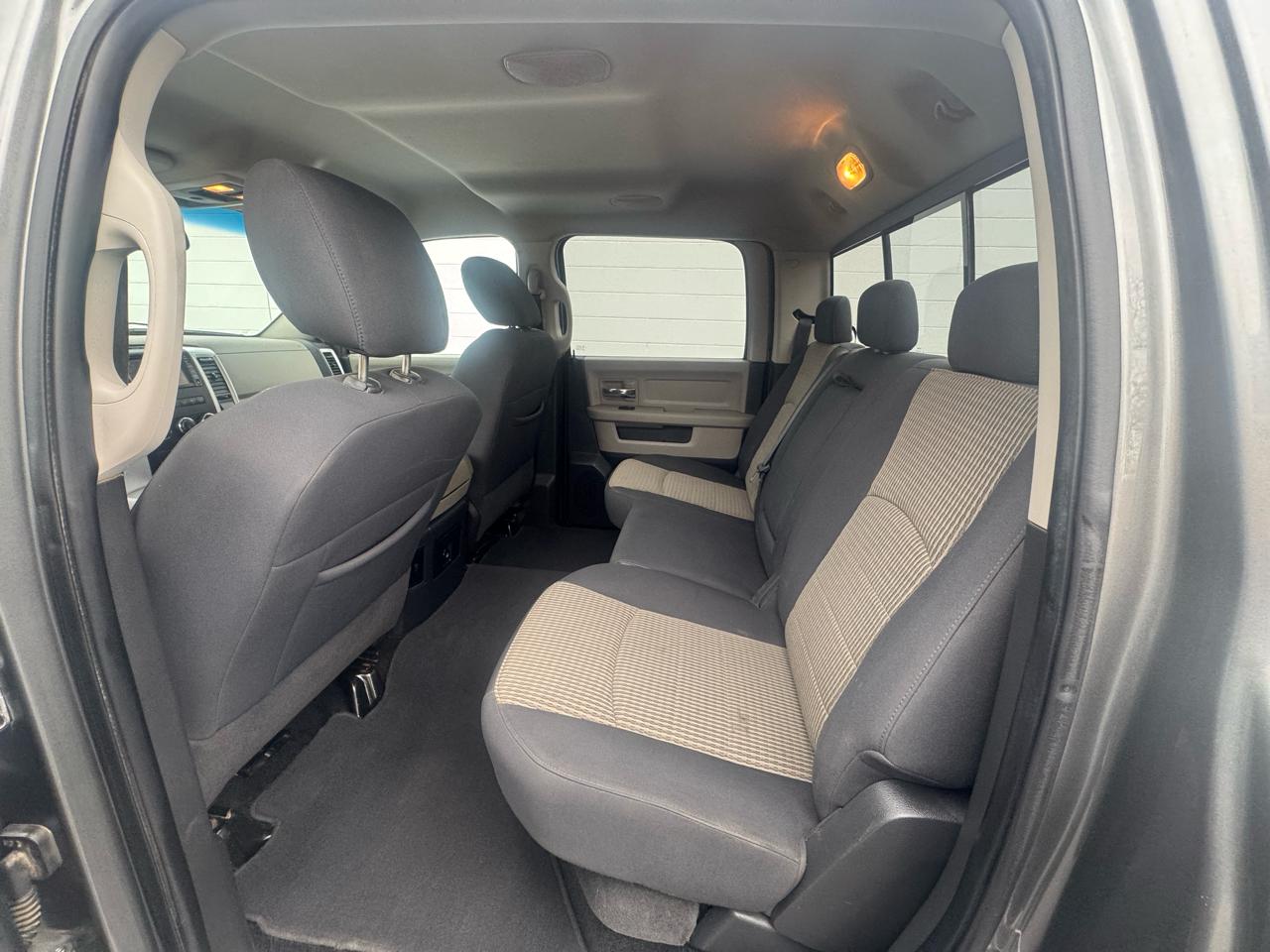 Dodge 2500 ST Crew Cab LWB 4WD 2010