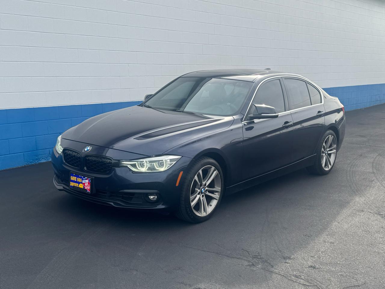 BMW 3-Series 330i xDrive SULEV Sedan 2017