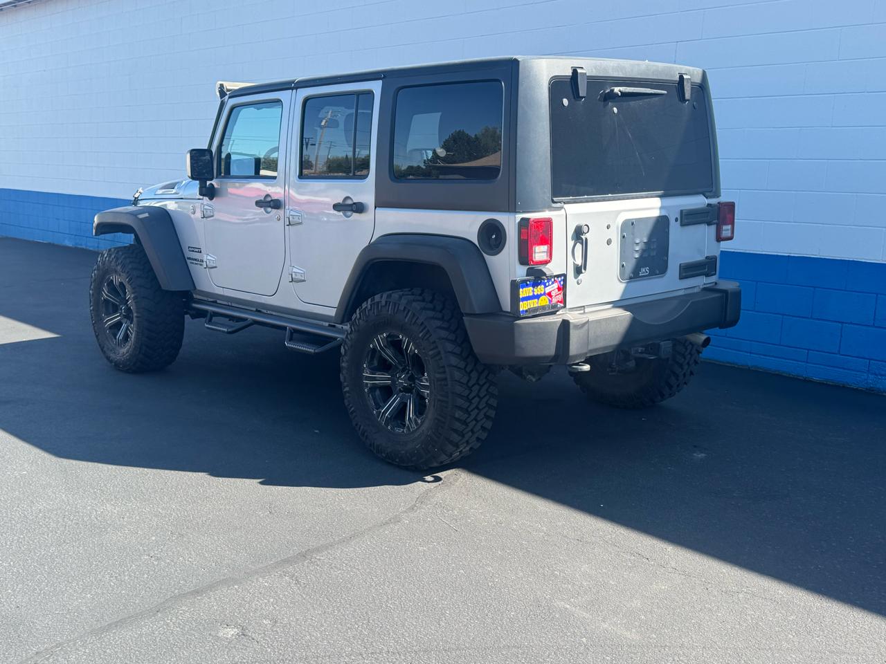 Jeep Wrangler Unlimited Sport 4WD 2011