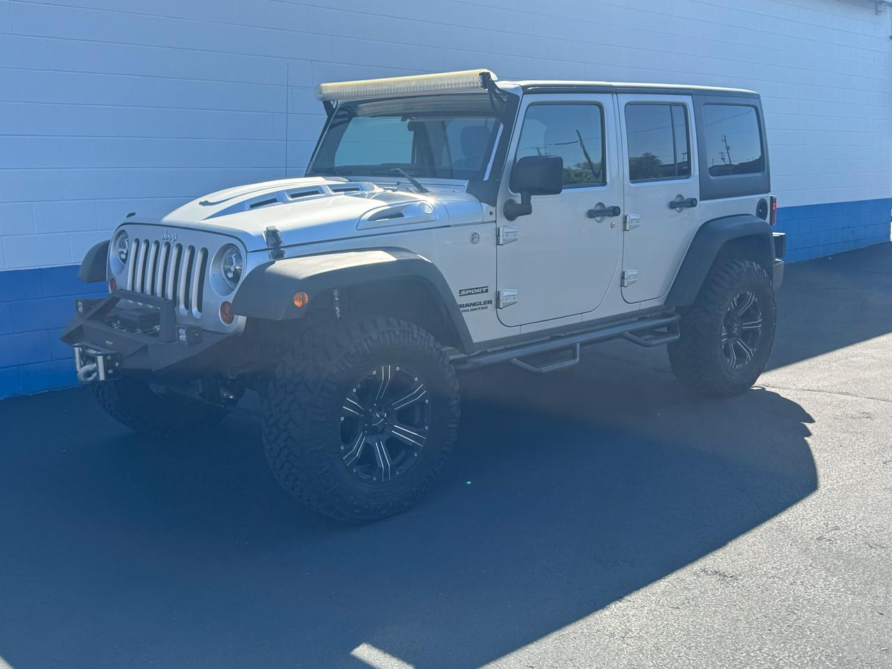 Jeep Wrangler Unlimited Sport 4WD 2011