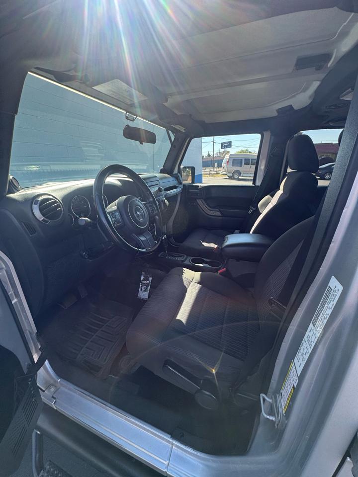 Jeep Wrangler Unlimited Sport 4WD 2011