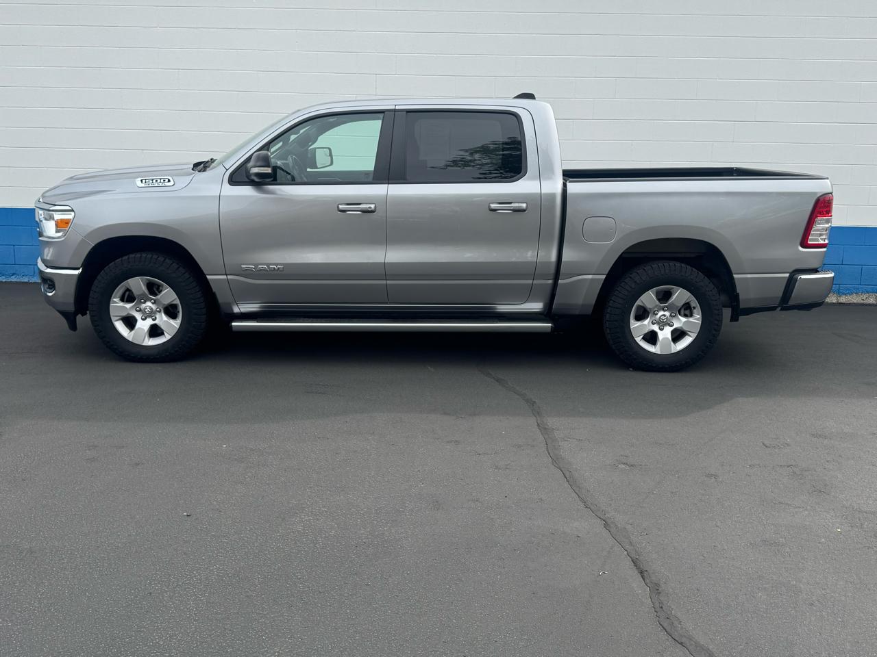 RAM 1500 Big Horn Crew Cab SWB 4WD 2021