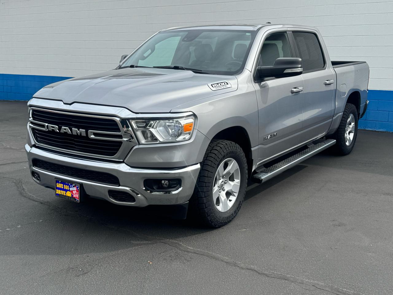 RAM 1500 Big Horn Crew Cab SWB 4WD 2021