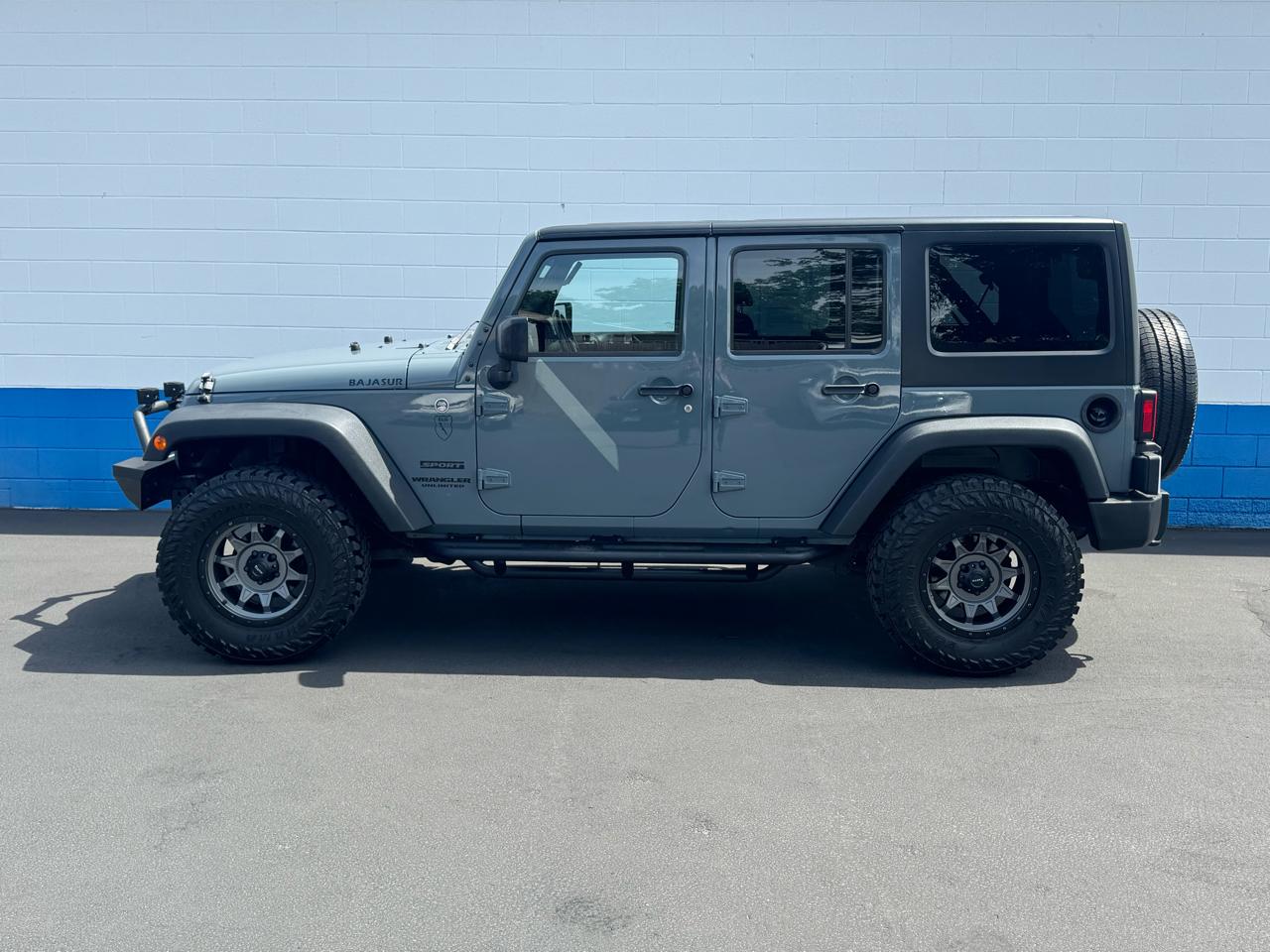 Jeep Wrangler Unlimited Sport 4WD 2015