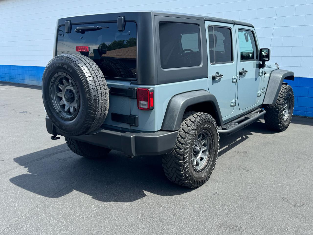 Jeep Wrangler Unlimited Sport 4WD 2015