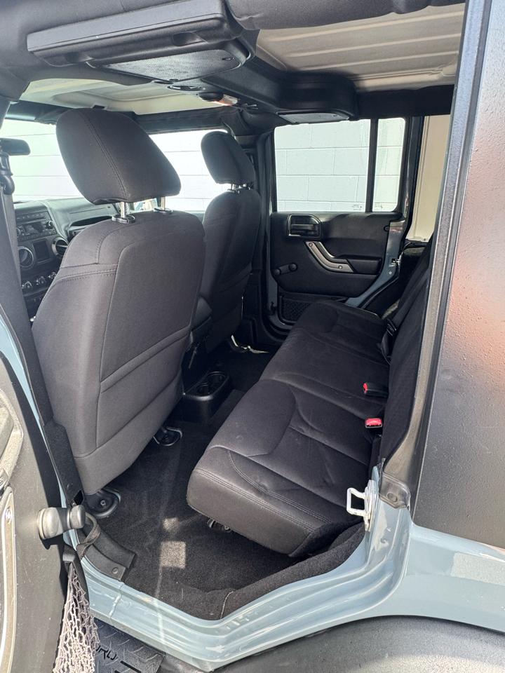Jeep Wrangler Unlimited Sport 4WD 2015