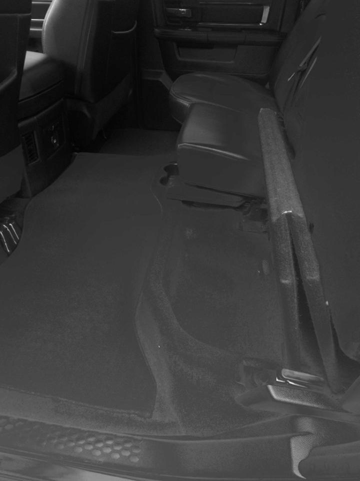 RAM 1500 Sport Crew Cab SWB 4WD 2016