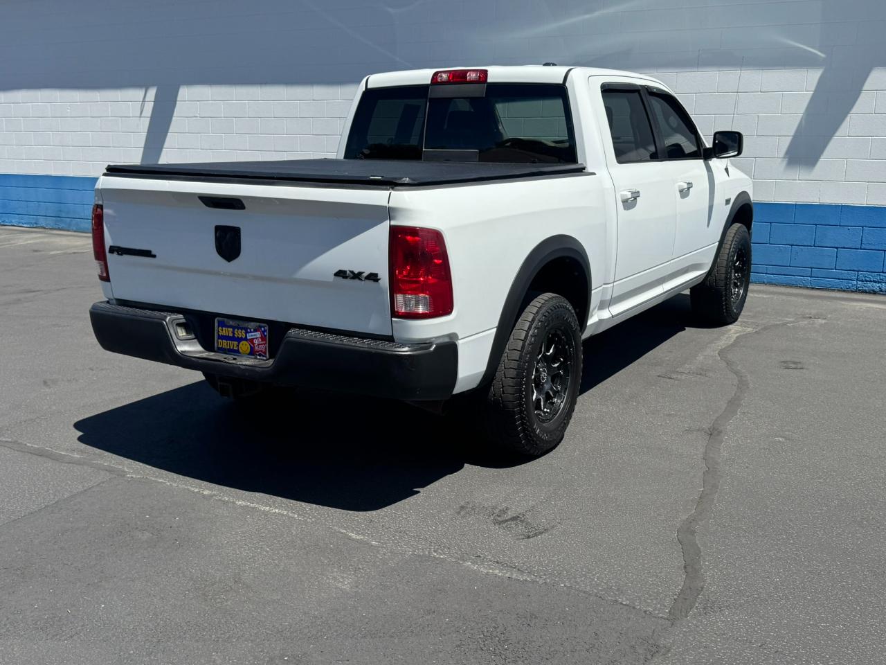 Dodge 1500 SLT Crew Cab 4WD 2012