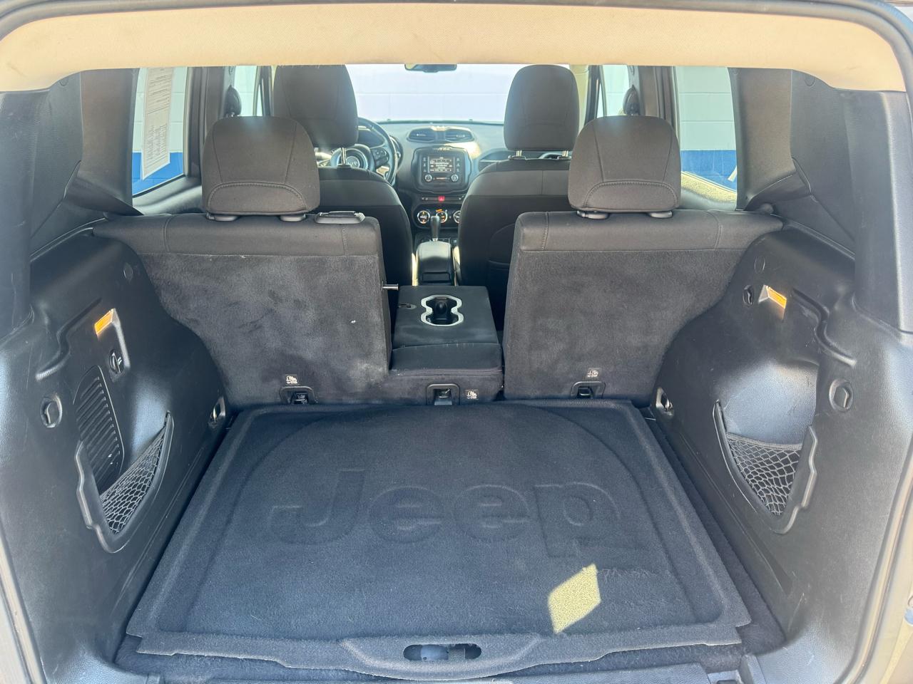 Jeep Renegade Latitude 4WD 2016
