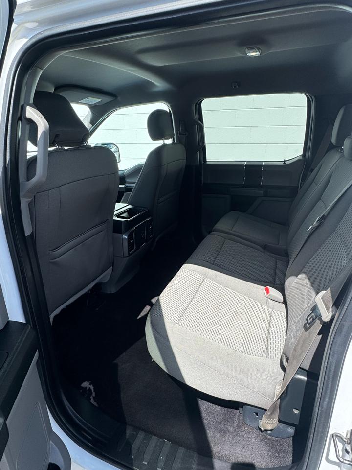 Ford F-150 XL SuperCrew 5.5-ft. Bed 4WD 2015