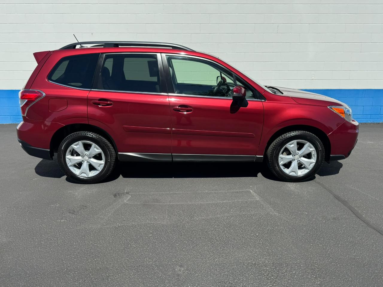 Subaru Forester 2.5i Touring 2014