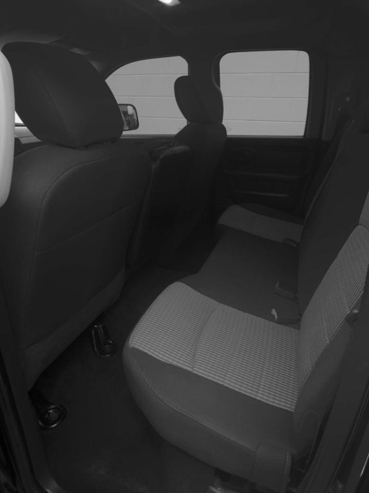 Dodge 1500 ST Quad Cab 4WD 2012