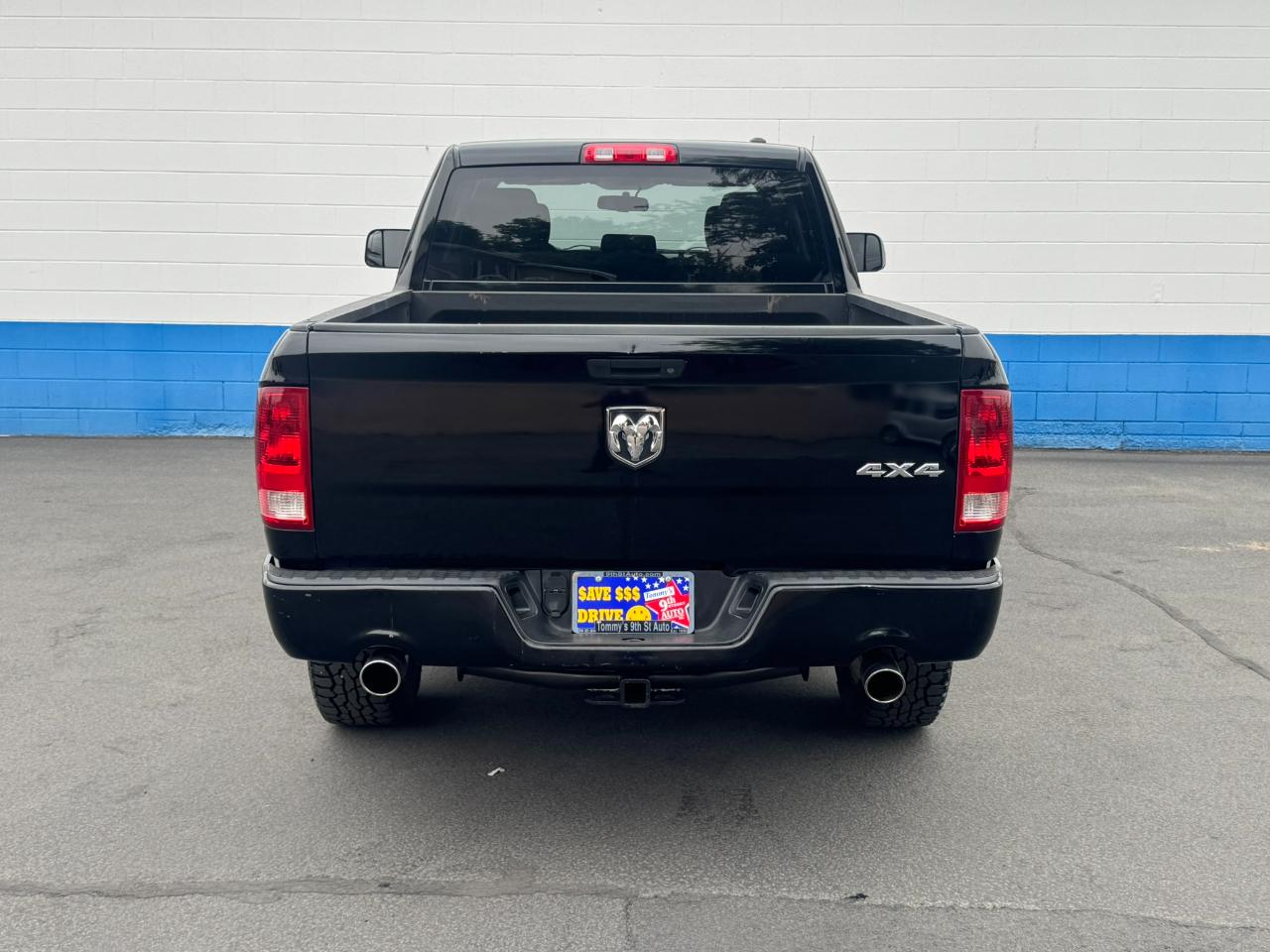 Dodge 1500 ST Quad Cab 4WD 2012