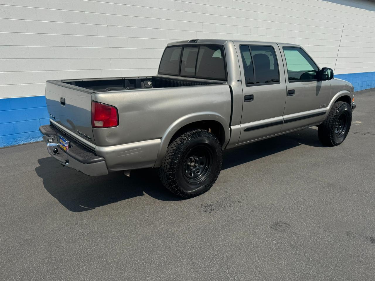 Chevrolet S10 Pickup LS Crew Cab 4WD 2001