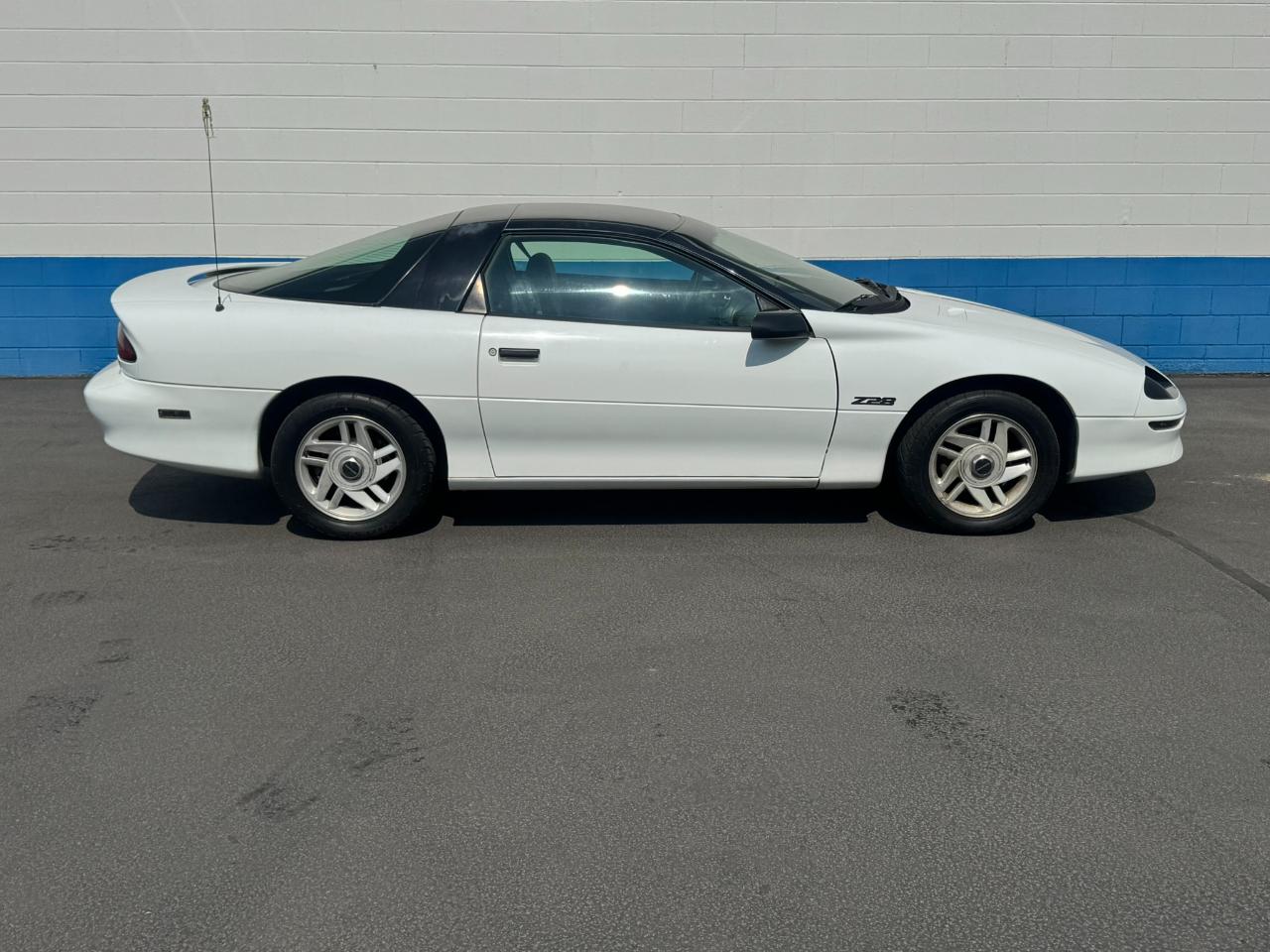 Chevrolet Camaro Z28 Coupe 1995