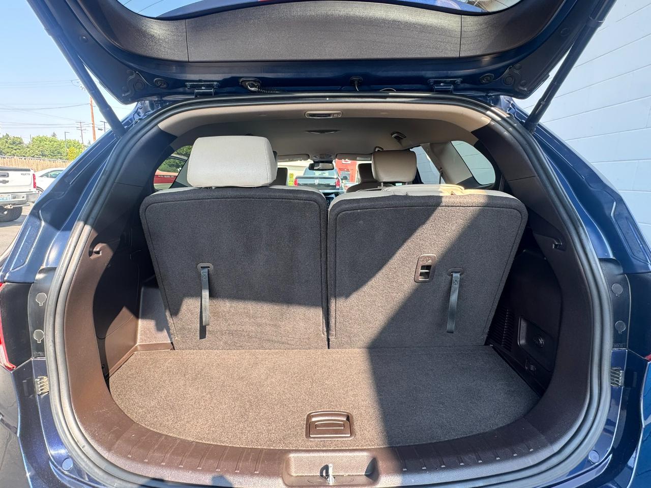 2017 Hyundai Santa Fe Limited - Photo 9