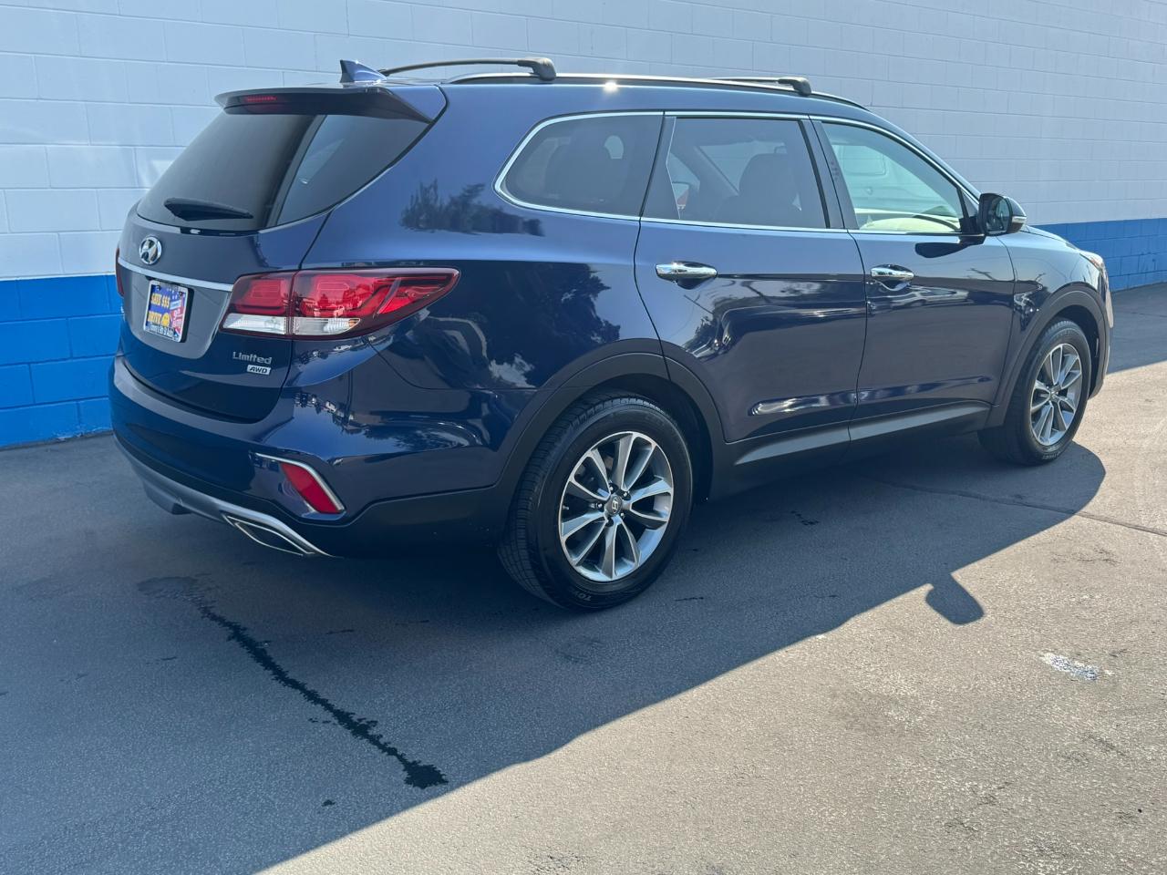 2017 Hyundai Santa Fe Limited - Photo 16