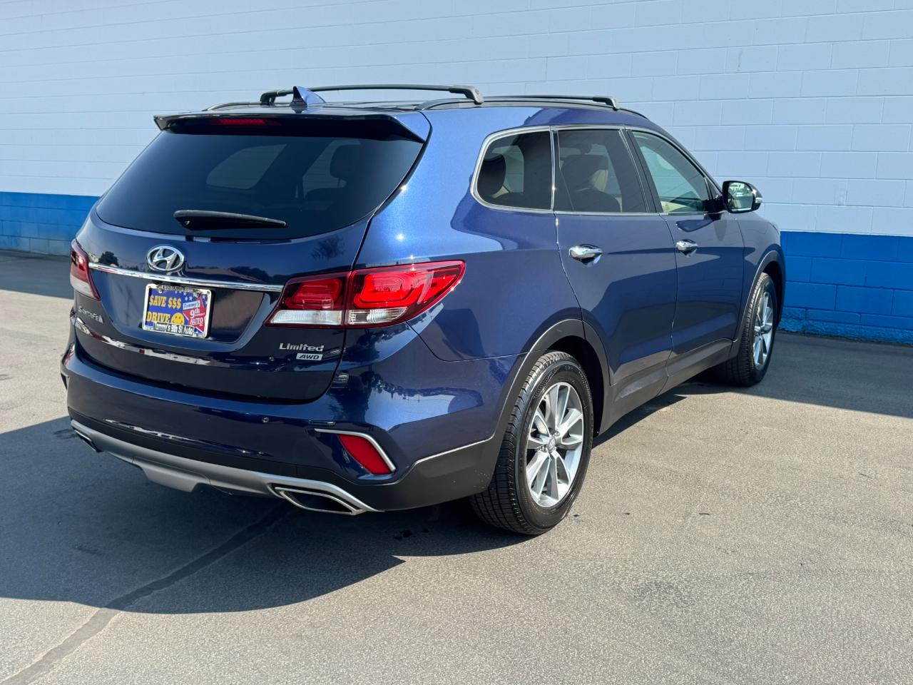 2017 Hyundai Santa Fe Limited - Photo 19